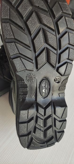 Летние рабочие ботинки. Новые.