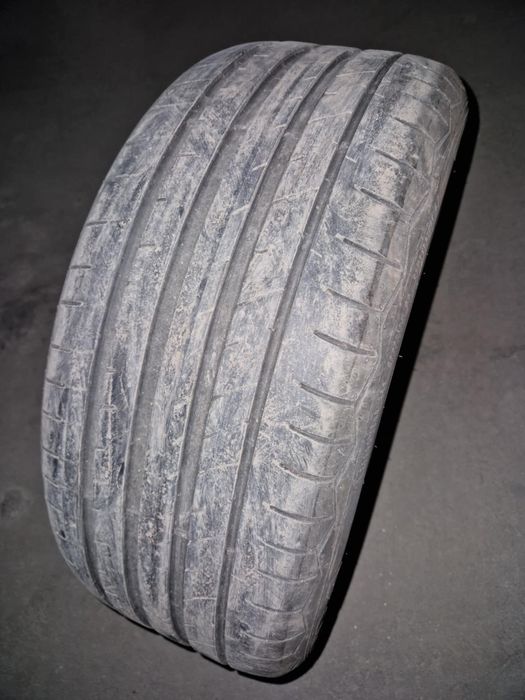 Летни Гуми 245/45/R18