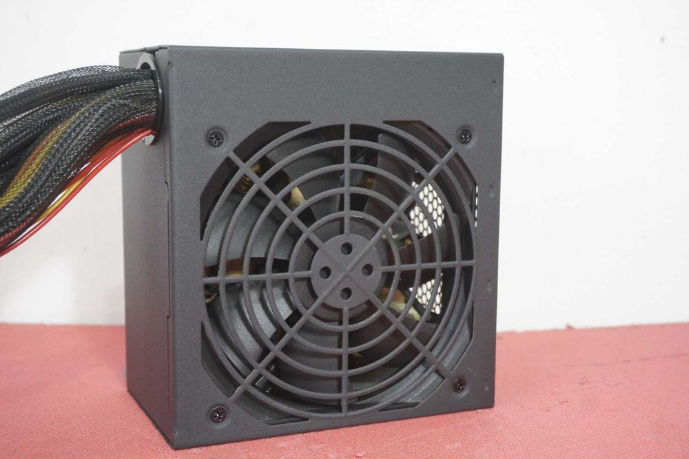 Захранване, PSU 750W FSP Raider 80+ Silver / Вкл.ДДС