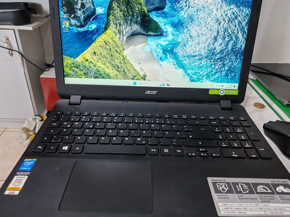 Laptop Acer generația 5