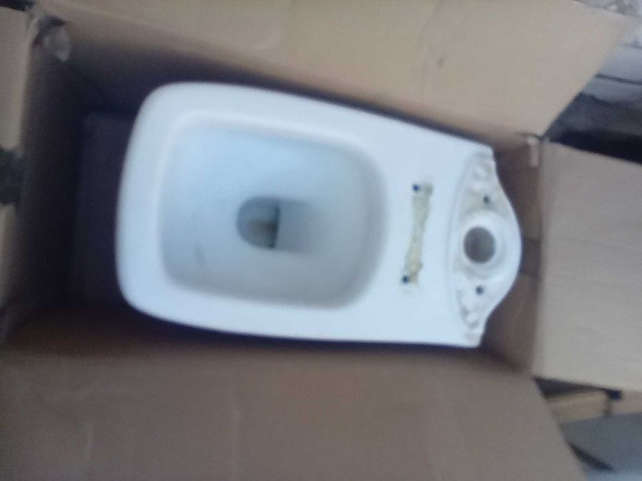 Продам унитаз без бочка в идеале