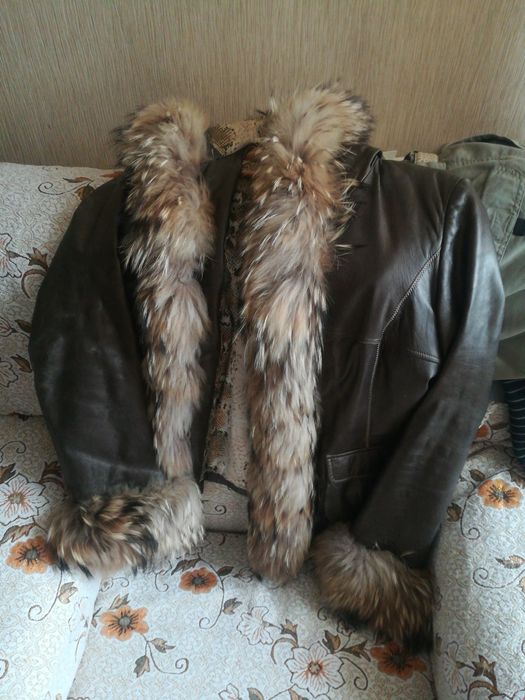 Куртка женская кожаная