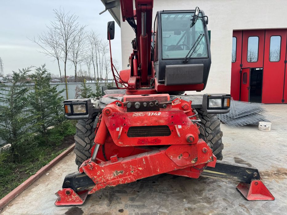 Incarcator telescopic MANITOU Rotativ 1742 Nacela cu telecomanda+Furci