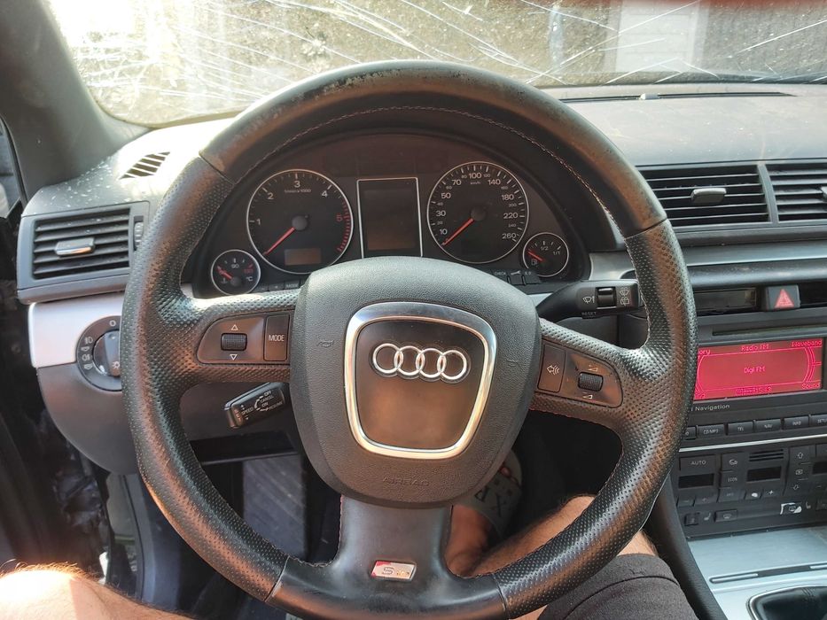 Tripla dreapta caroserie AUDI A4 B7 8E avant / break 2004 - 2008