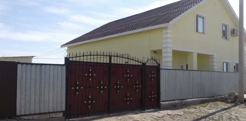 Продам мансардный дом мкр Атырау