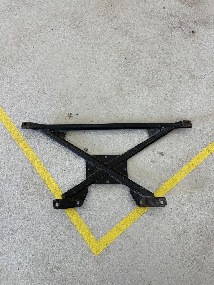 Разпънка BMW E36 X Brace