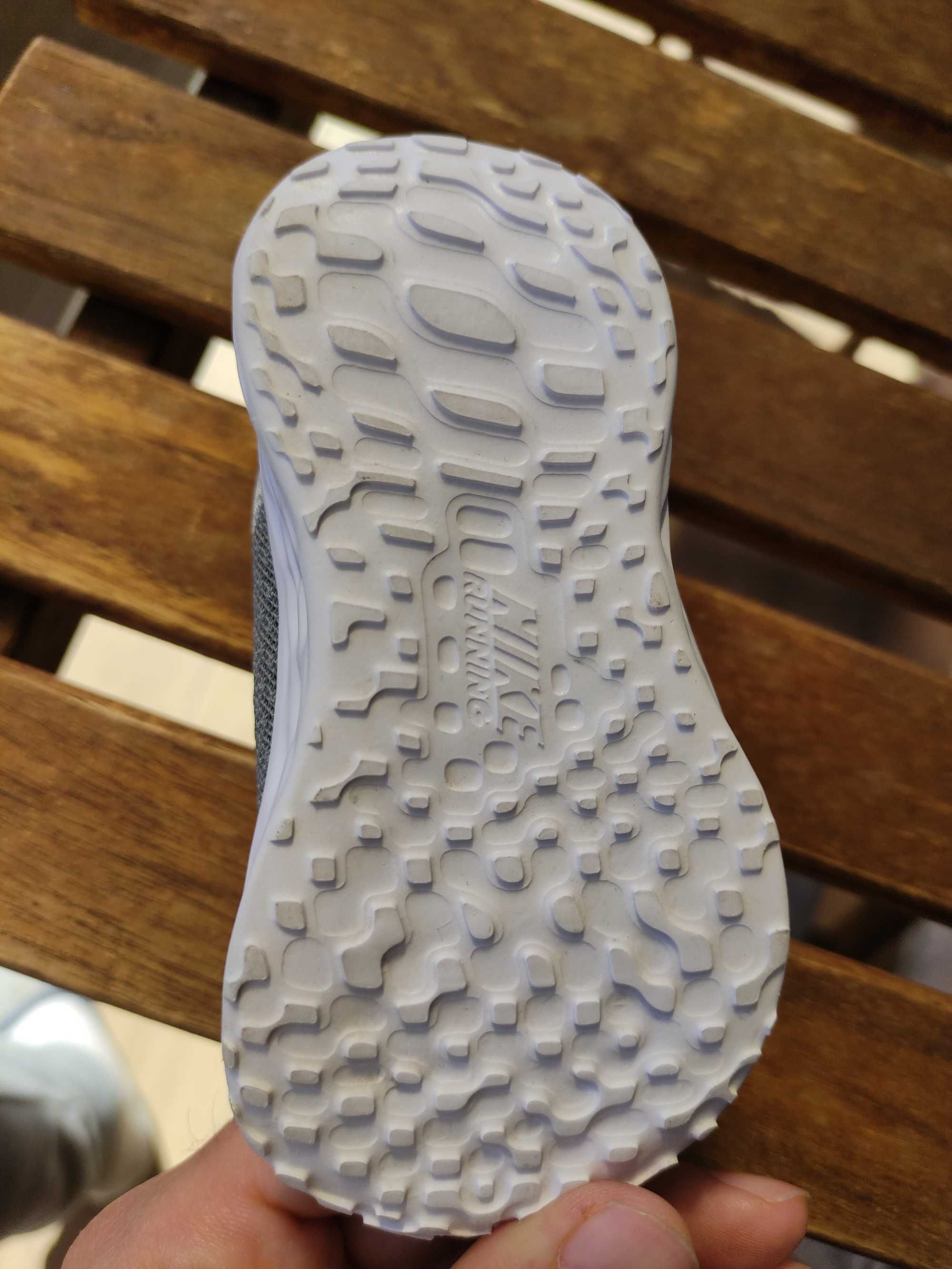 Nike running DD1094-008 детски обувки