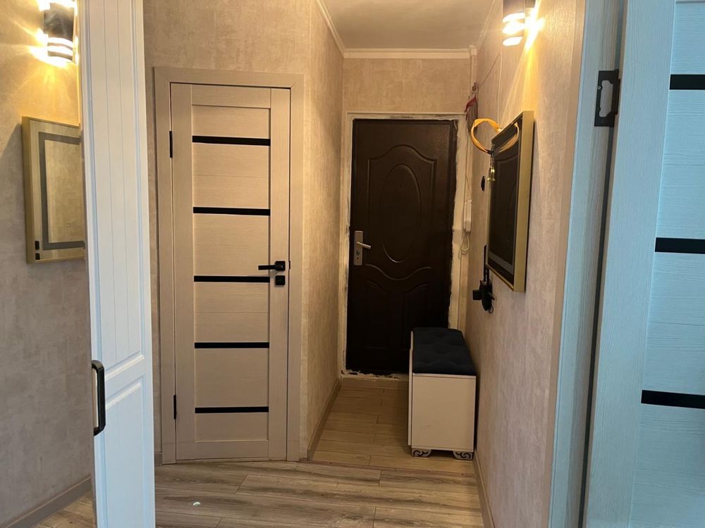 Продам 2х комнатеую квартиру (есет батыра)
