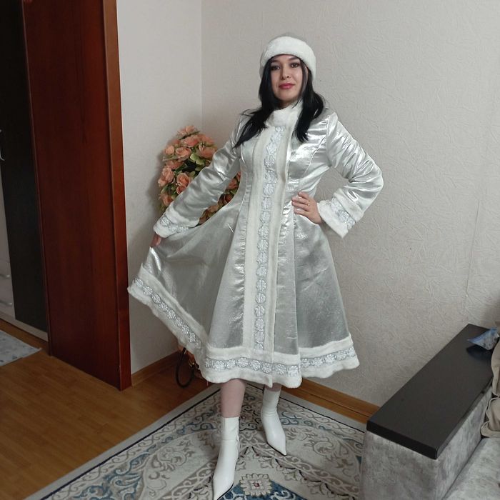 Костюм Снегурочки.