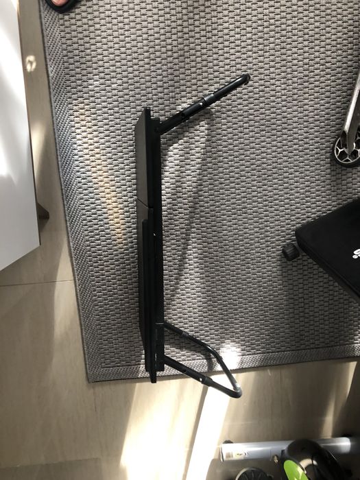 Masuță pentru laptop