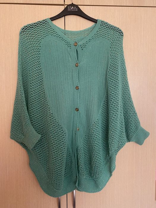 Дамски блуза и жилетка