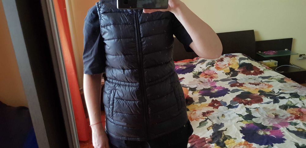 Дамски елек Бенетон