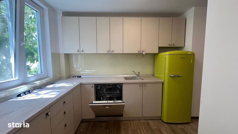 4 camere Rahova -Teius