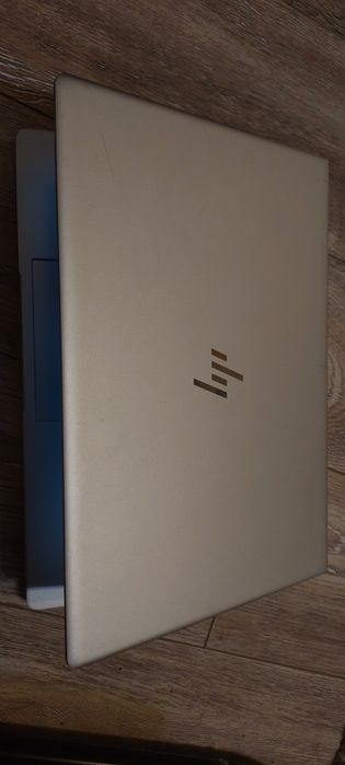 HP EliteBook Touchscreen i7/16gb Gen8 840 G5
