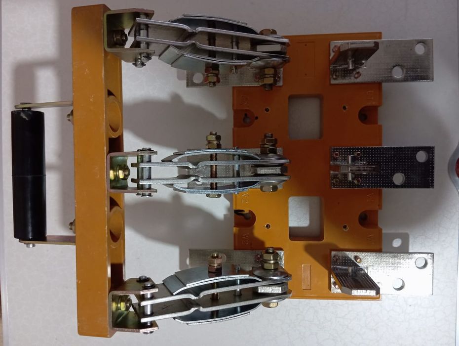 Рубильник 1000 Ампер,новый