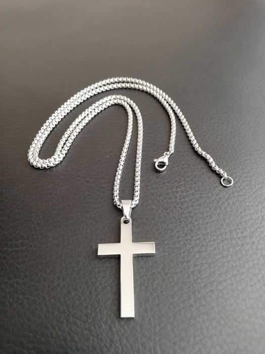 Цепочка с крестиком