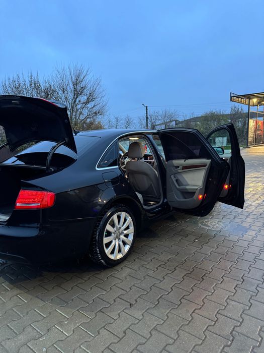 Audi A4 B8 2.0 TDI Quattro!