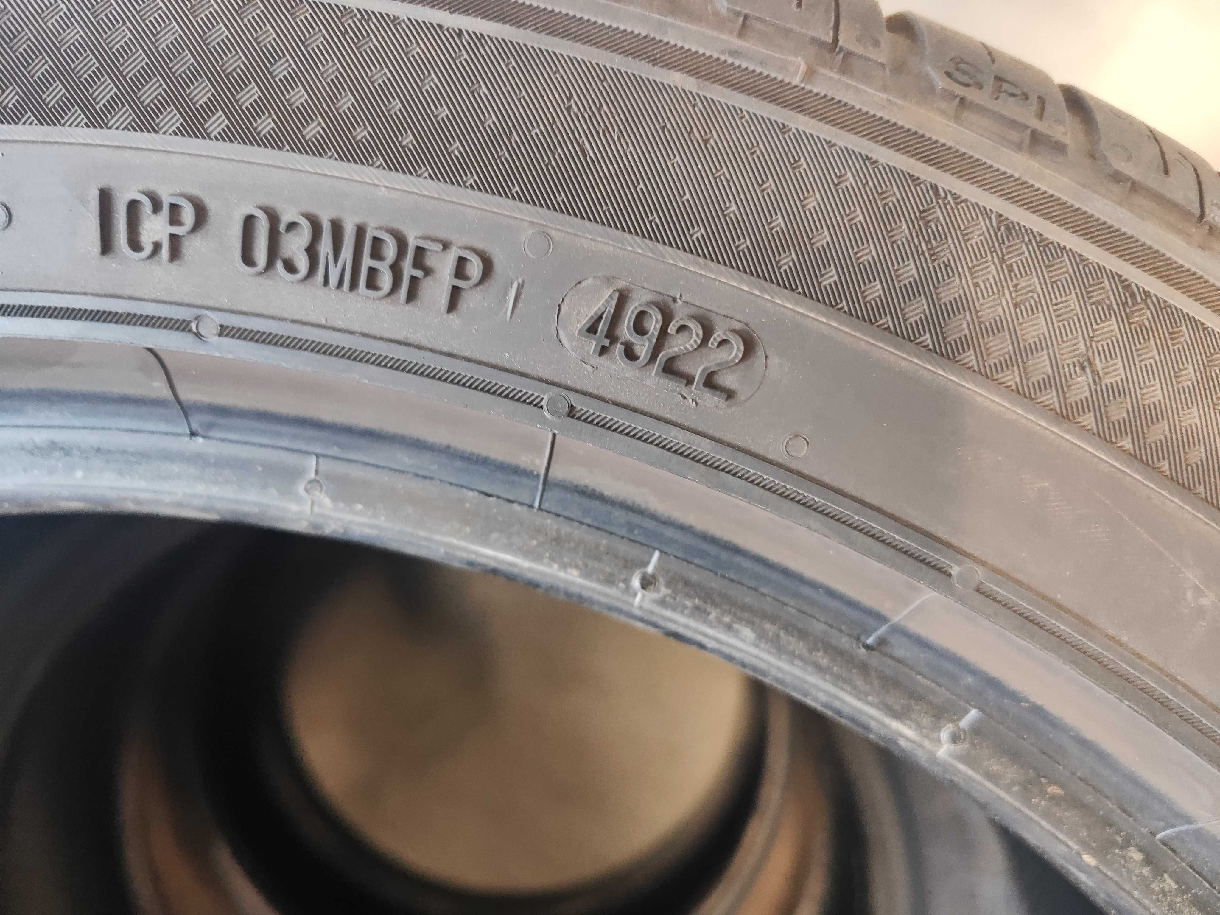 2бр.летни гуми 225/45/18 Semperit