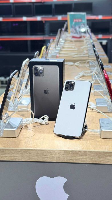 Телефон iPhone 11 Pro Max 64Gb / Айфон 11 Про Макс 64ГБ 74%