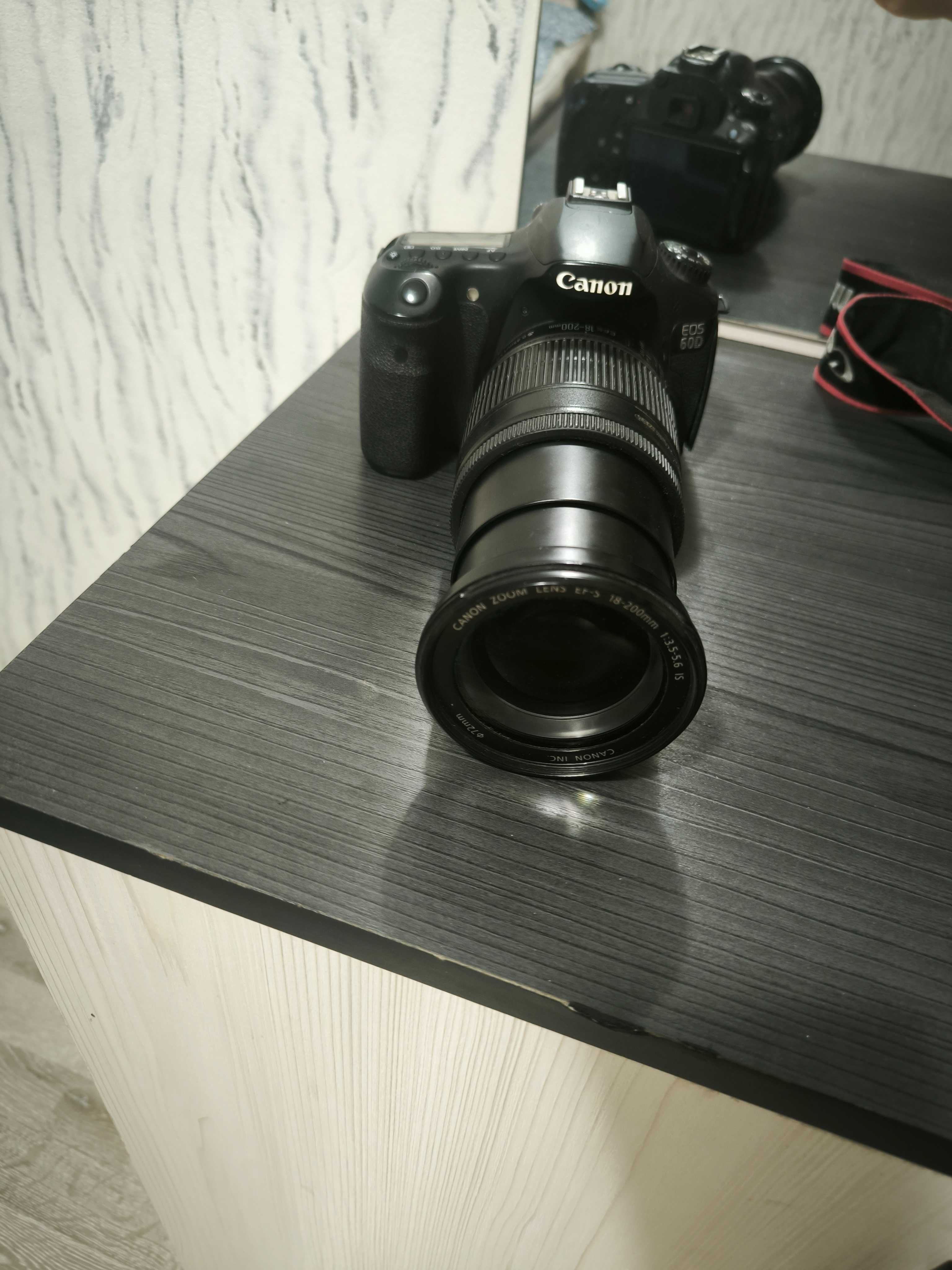 Цифровой фотоаппарат canon eos 60d