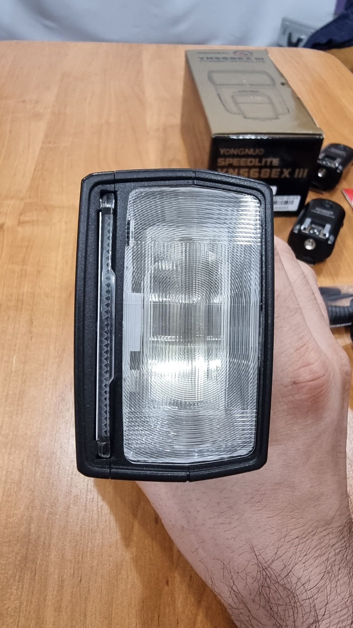 Вспышка YongNuo YN568EX III + RF603C II.