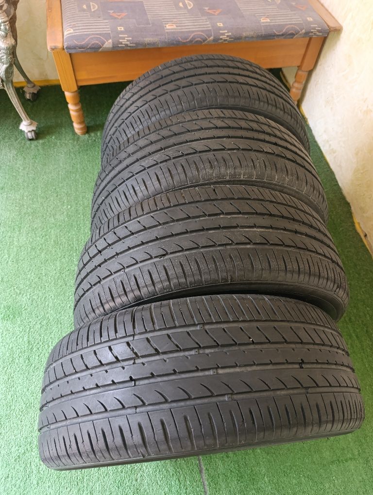Шины Goform 215/50/R17 летние 4шт