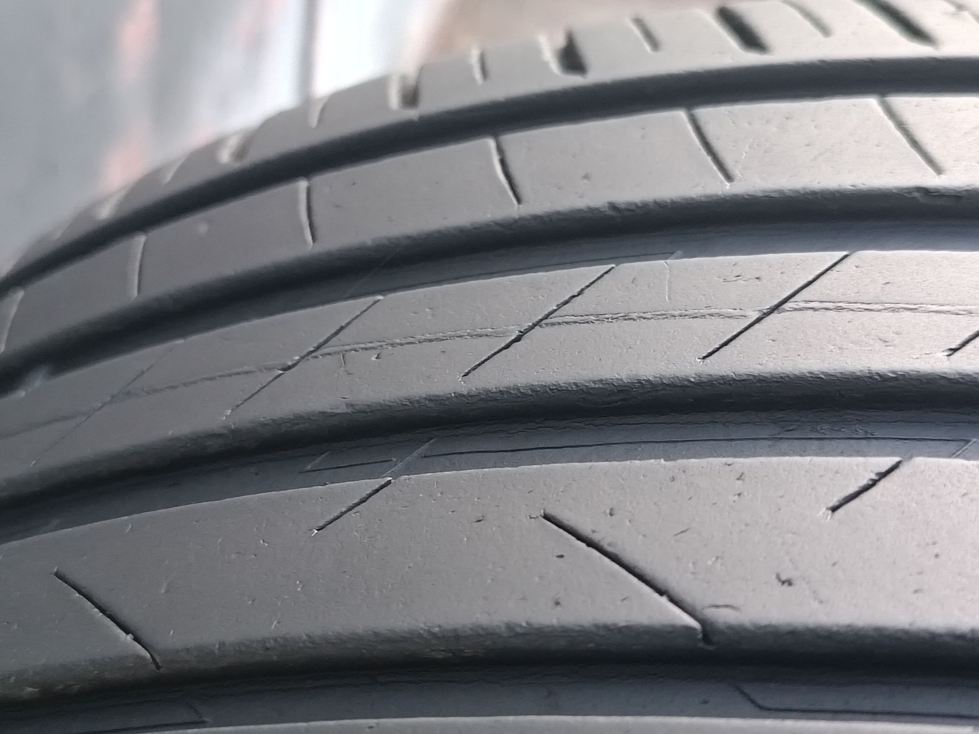 225/45/17 Vredestein Дот 1223