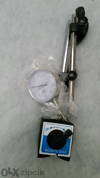 магнитна стойка с индикаторен часовник 0-10