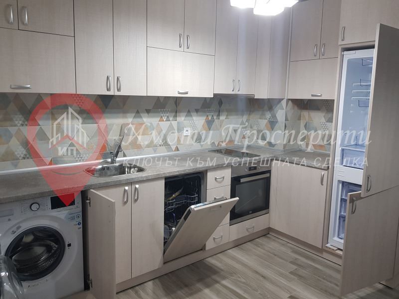 Дава се под наем Двустаен апартамент в София, Кръстова вада - 79 кв.м за 665 € - Снимка #2