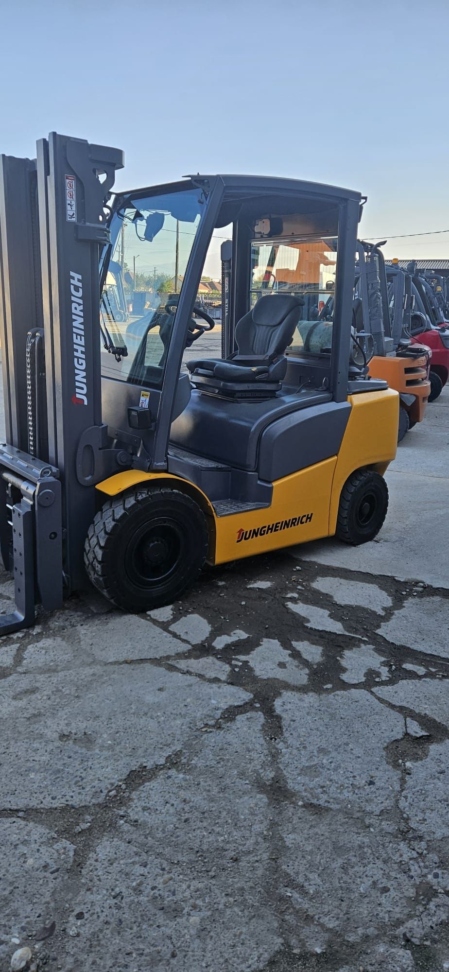 Motostivuitor GPL JUNGHEINRICH TFG 425