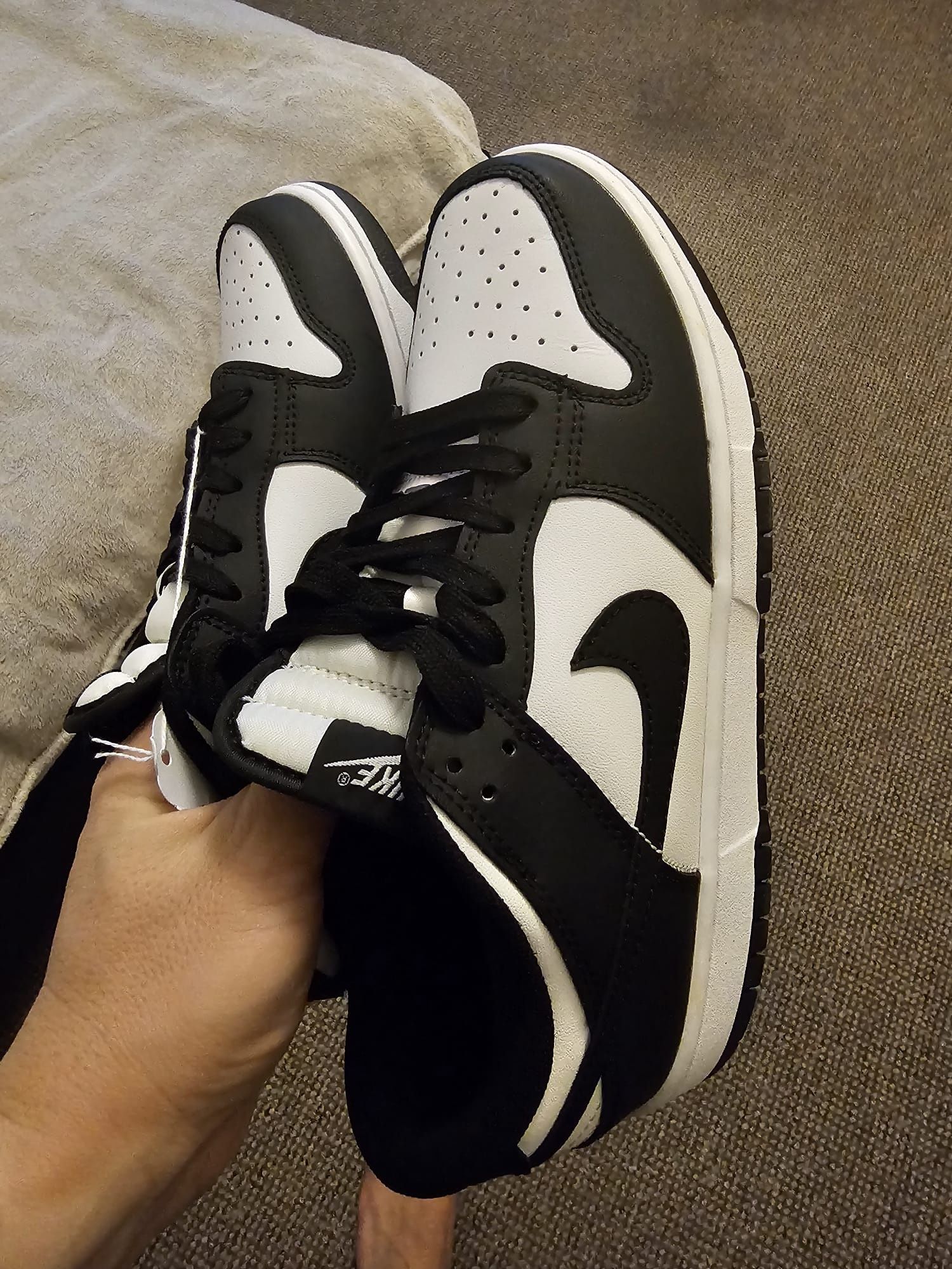 Adidasi nike noi(originali)