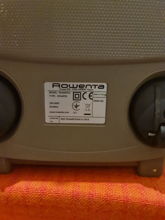 Vand aspirator Rowenta.