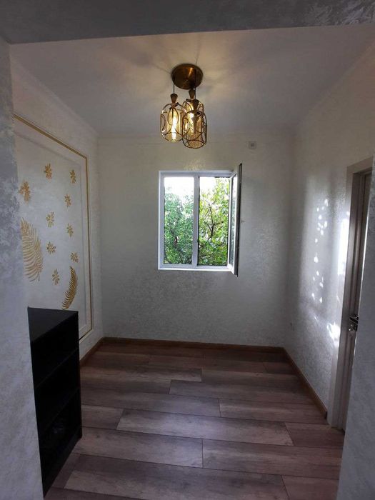 Себзор 2 хона 3 килинган ЕВРОРЕМОНТ квартира ШОШИЛИНЧ сотилади!