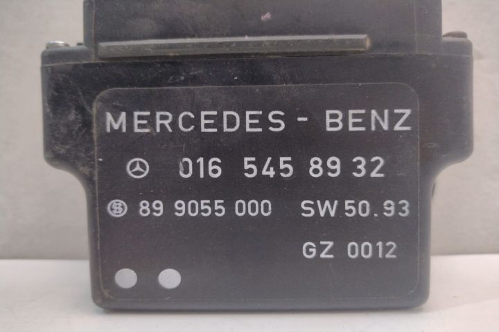 Releu bujii 0165458932 Mercedes-Benz Sprinter prima generatie 903