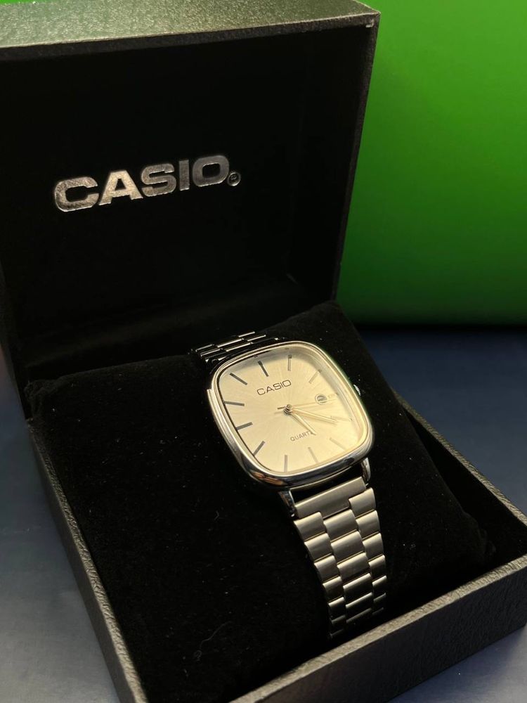 Casio часы новый