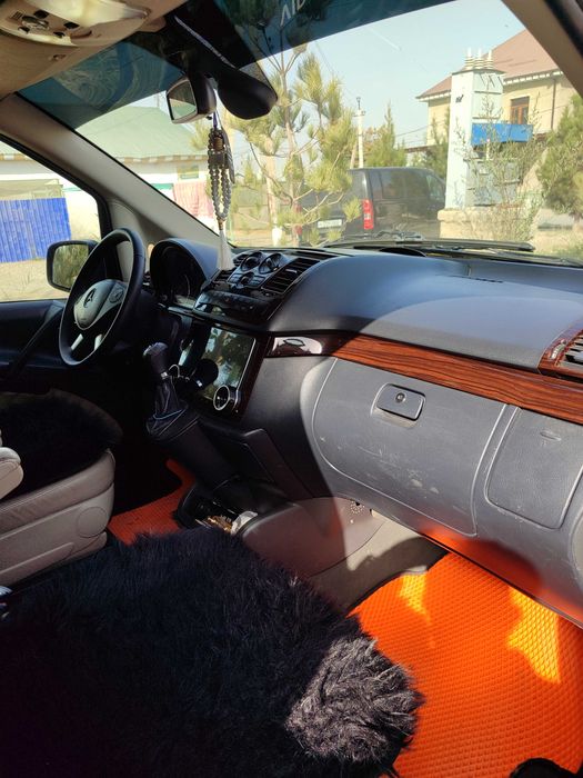 Мерс виано сотилади