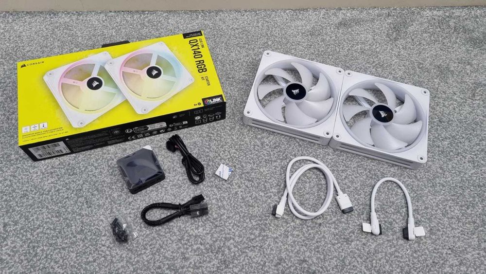 2x Ventilatoare Corsair iCue Link QX140 RGB Starter Kit