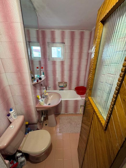 Apartament 3 camere, zona Spital de Recuperare