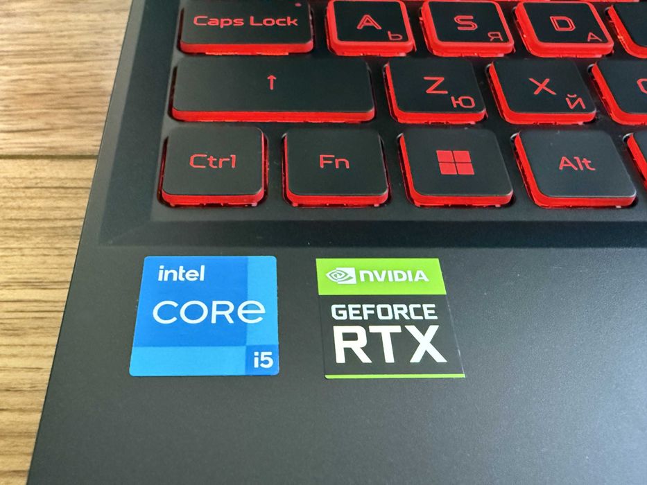 144Hz Nitro`Core i5-12450H/16GB RAM/512GB SSD/RTX 3050/FHD IPS