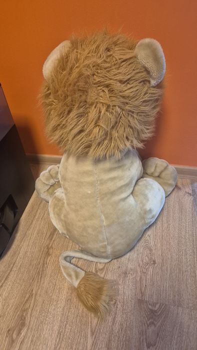 Голяма плюшена играчка ЛЪВ