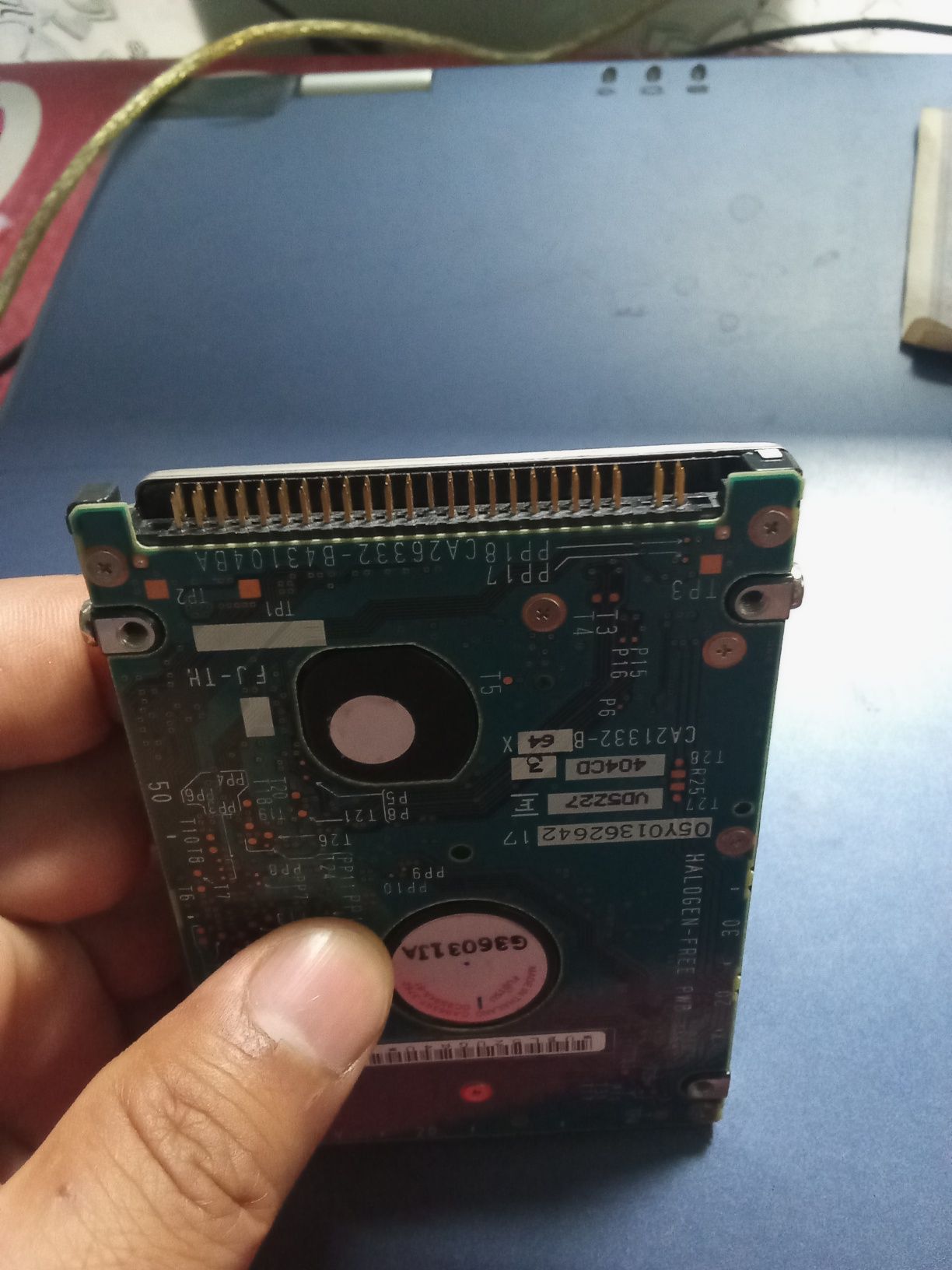 100 Гб Жёсткий диск ата HDD винт ноутбук учун