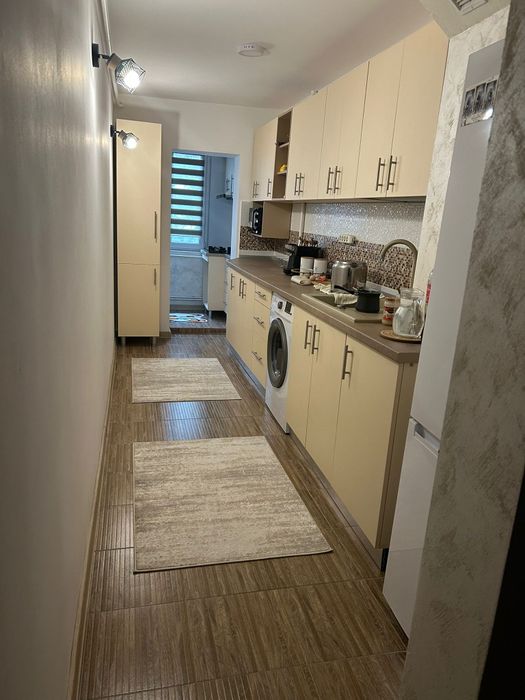 Apartament 2 camere de închiriat