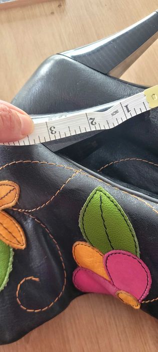 бутикови ботуши от естествена кожа