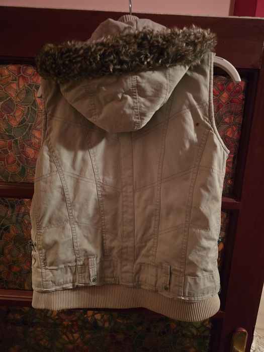 Vesta cu gluga inblanita Kenvelo