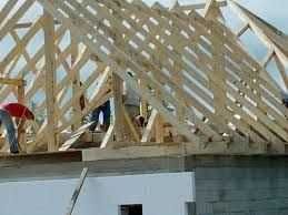 Executăm acoperișuri dulgherie și punem tablă Lindab