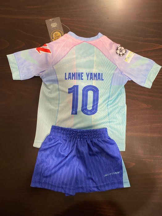 Детски футболни екипи No 10