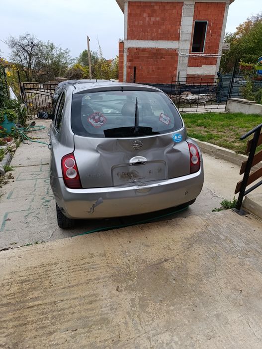 Нисан Микра 1,2 бензин 2004 за части