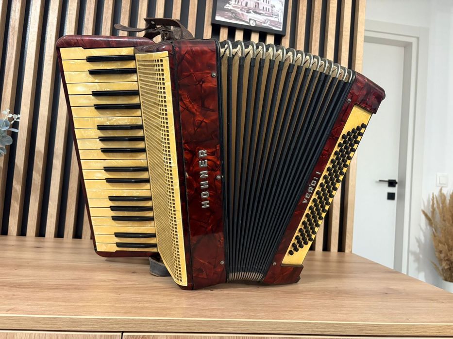 Acordeon Hohnwr Verdi 2 cu 80 de basi