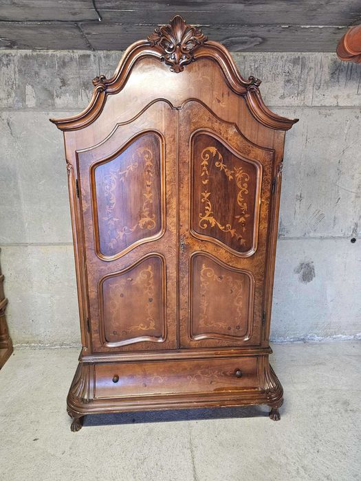 Шкаф в стил Рустик с интарзия