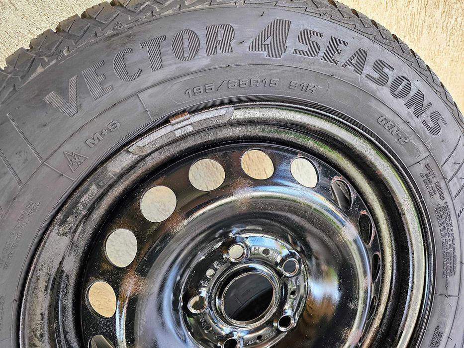 Set roti AllSeson iarna-vara VW 195 65 R15 GOODYEAR profil 7mm DOT21